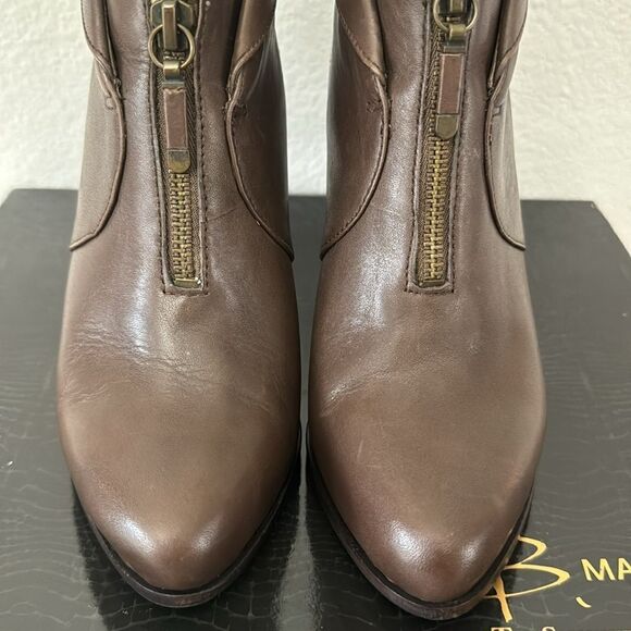 B Makowsky Dark Brown Leather Booties Size 5.5 - Picture 2 of 14